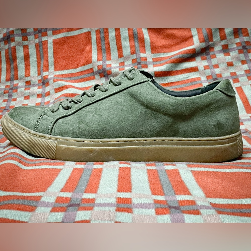 Alfani Men’s Grayson Suede Lace-Up Sneakers